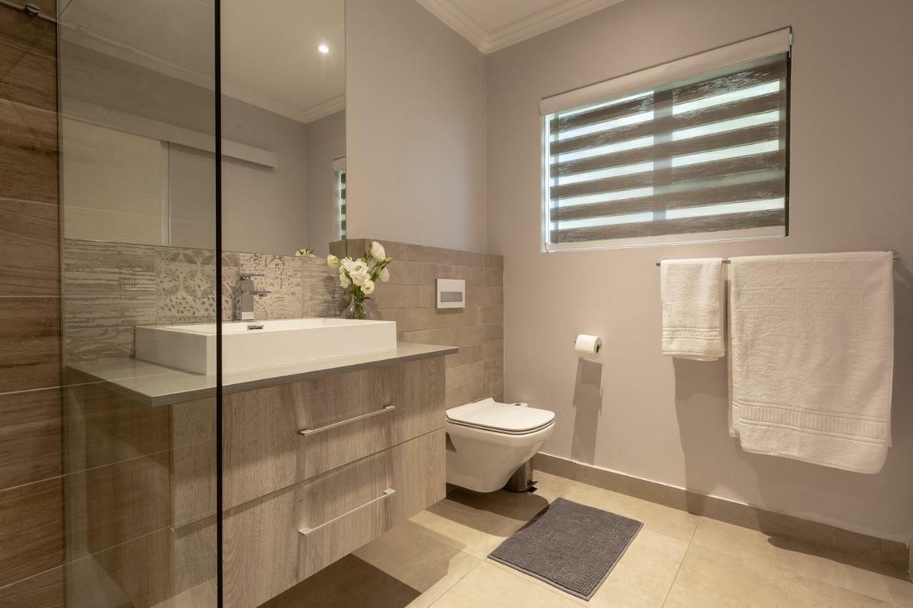 Apartamento Sunrise Bay Self Catering Plettenberg Bay Exterior foto