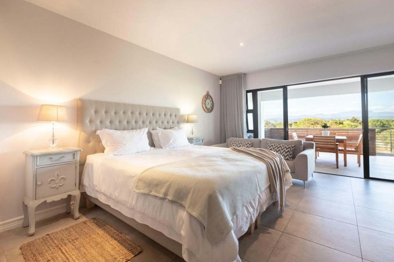 Apartamento Sunrise Bay Self Catering Plettenberg Bay Exterior foto