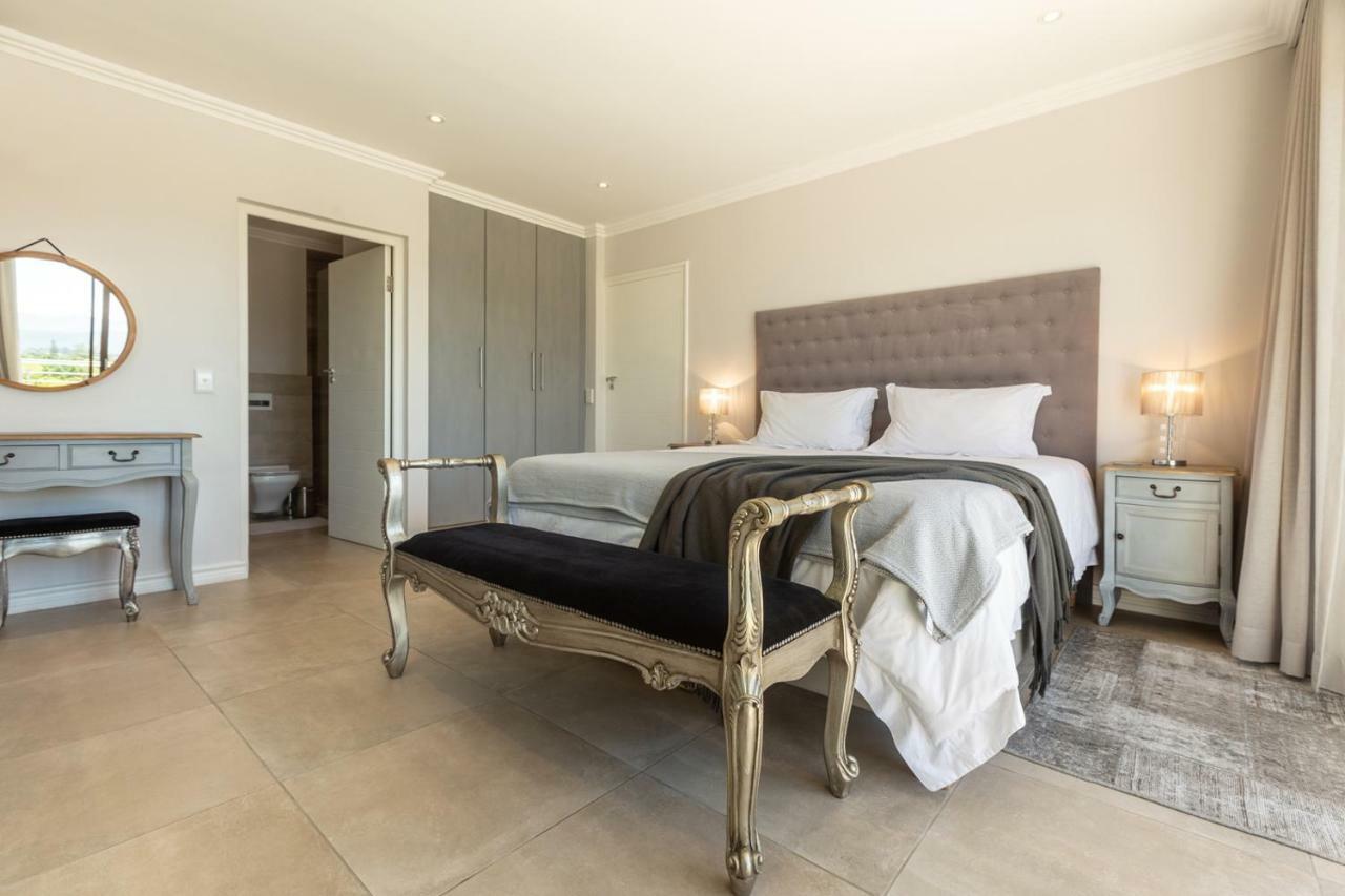 Apartamento Sunrise Bay Self Catering Plettenberg Bay Exterior foto