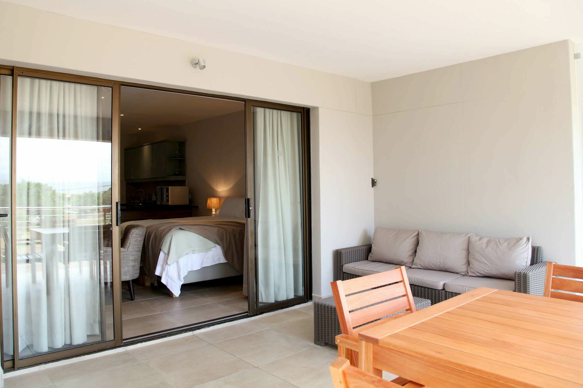 Apartamento Sunrise Bay Self Catering Plettenberg Bay Exterior foto